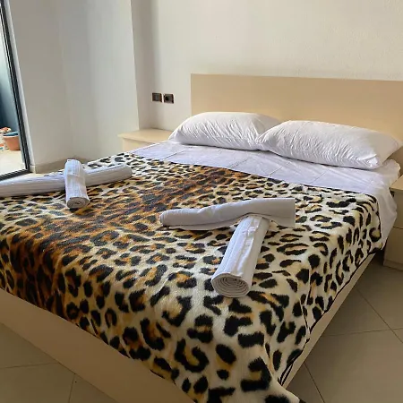 Guest house Sweet 1 - *